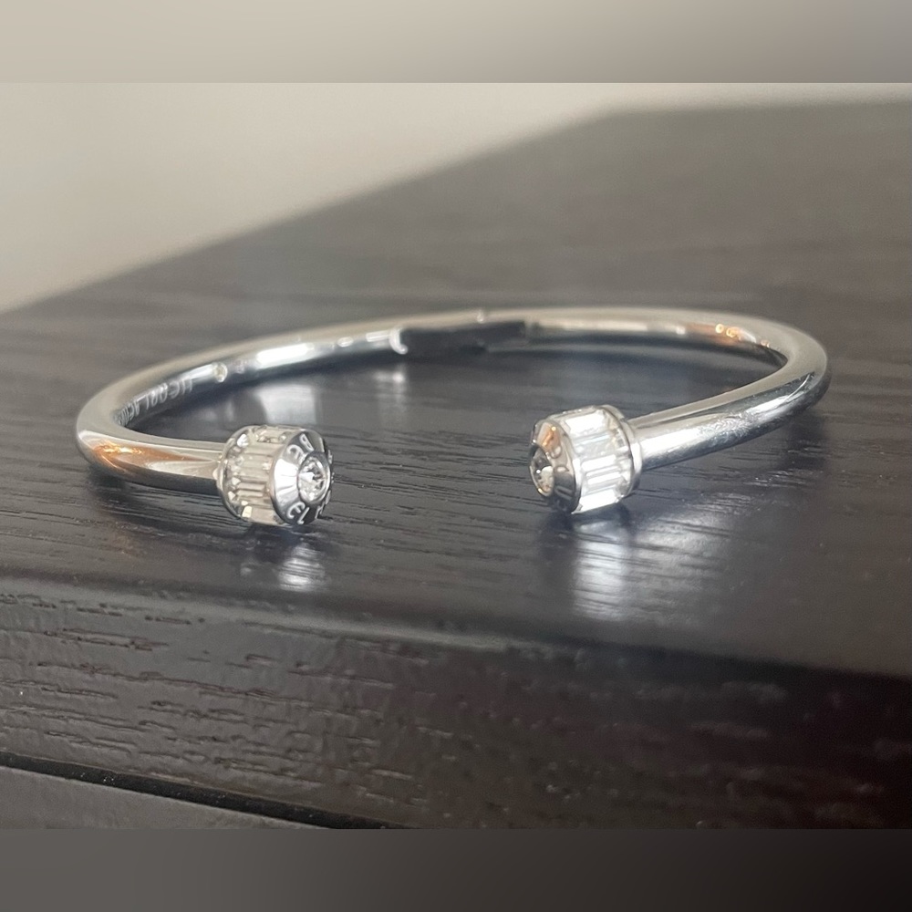 Henri Bendel bangle